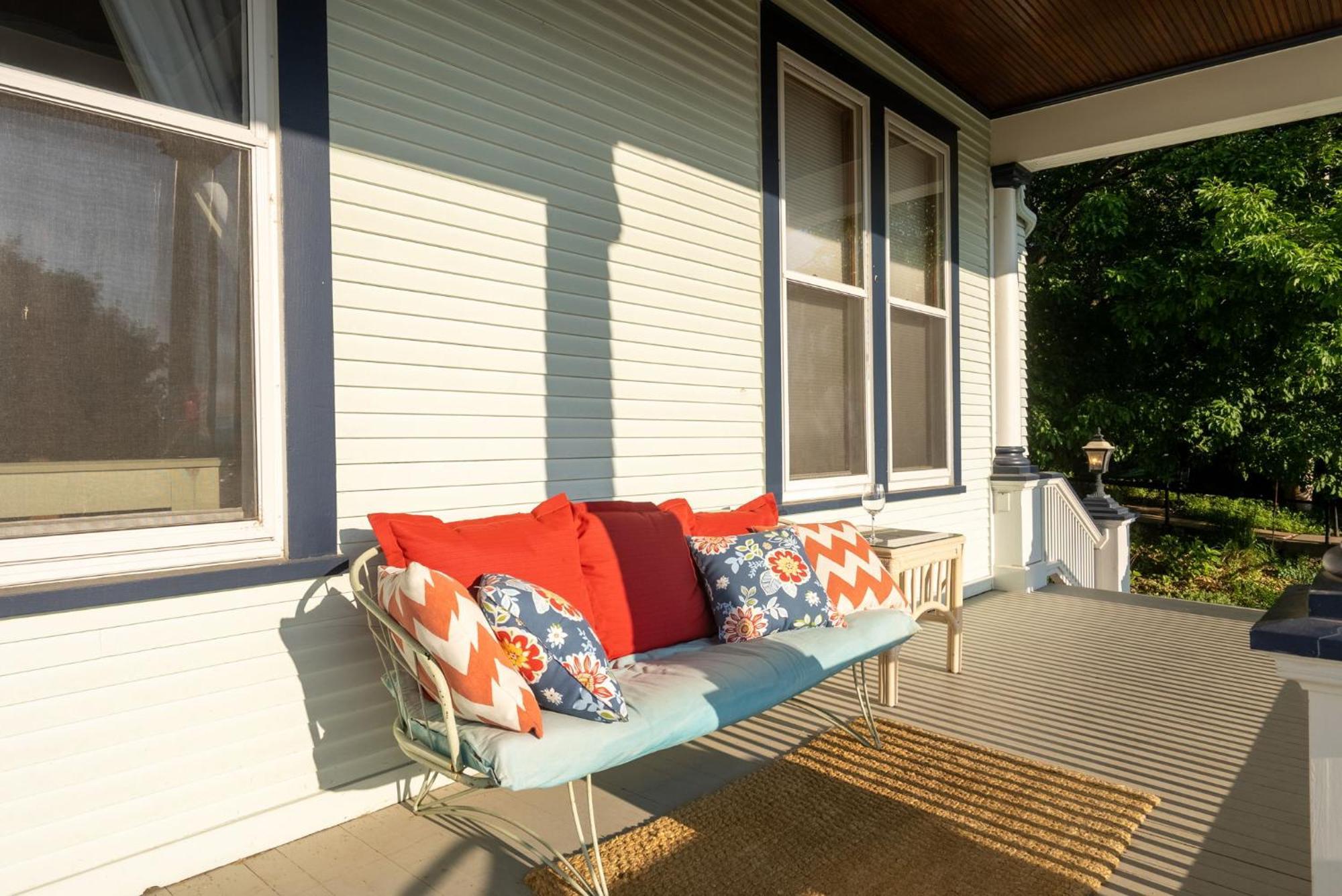 Dubuque'S Front Porch, Historic Charmer, Walk Downtown Exterior foto